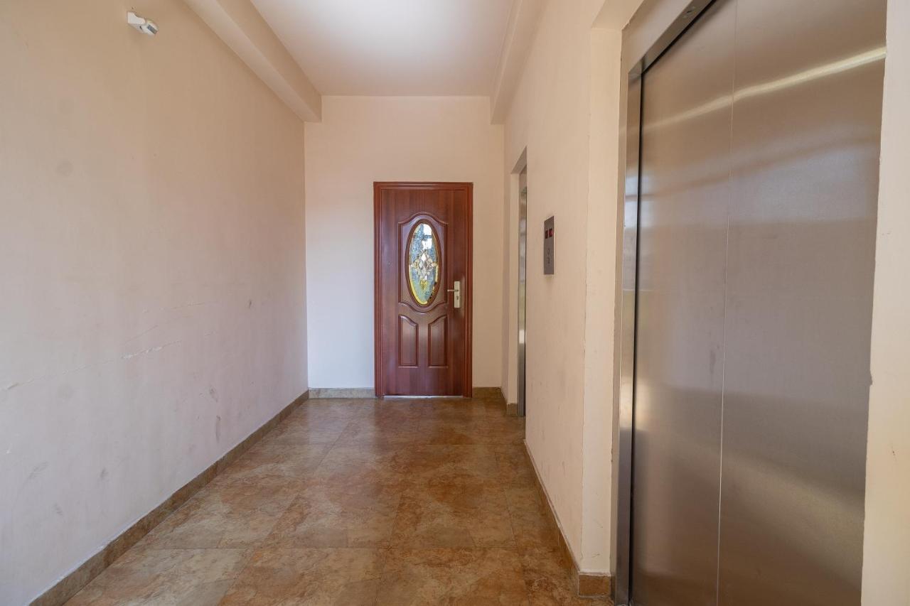 Stay Inn Apartments At Buzand 13 Street Yerevan Exterior photo